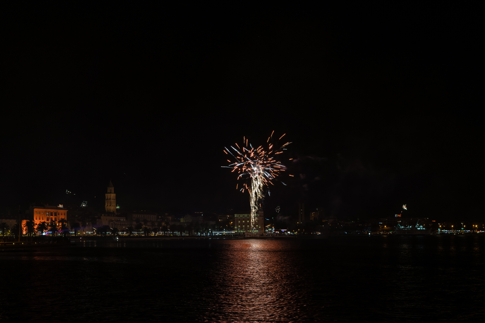 Feuerwerk zu Silvester in Split